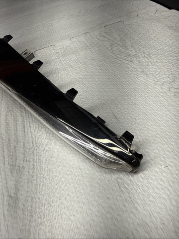 08-13 BMW E92 E93 M3 Front Fender Left Driver Side Marker Light Black Chrome