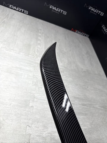 BMW 18-23 F90 M5 REAR TRUNK LIP SPOILER CARBON STYLE PRINT