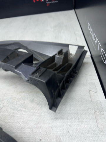 01-06 BMW E46 M3 FRONT BUMPER COVER GUARDS BRACKETS 2695247