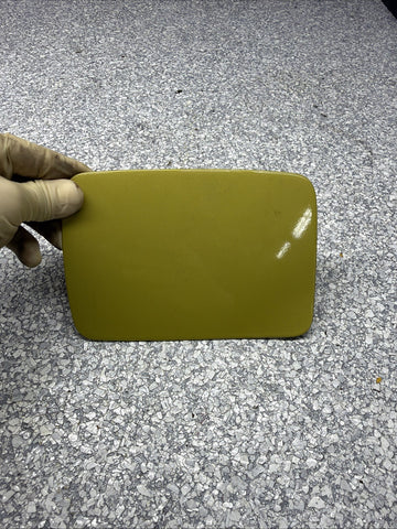 01-06 BMW E46 323 325 330 M3 Fuel Gas Door Lid Phoenix Yellow OEM 1407706