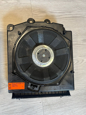 OEM BMW E60 E61 E63 E64 550 650 M5 M6 Sub Subwoofers Audio Speaker TOP Hi-Fi DSP