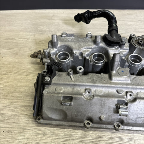 2012-2016 BMW F10 M5 S63 RH Right Valve Cover 7843506