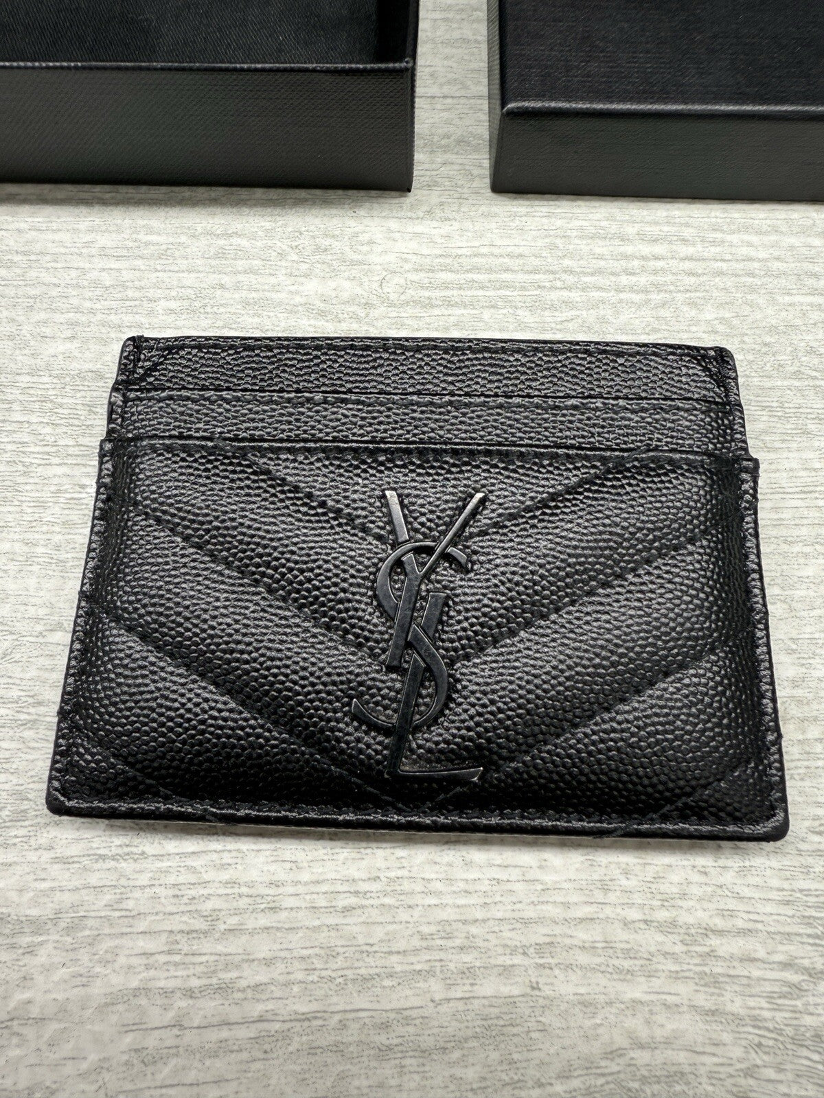 カードケース・名刺入れ SAINT LAURENT BLACK MONOGRAM CREDIT CARD HOLDER Saint Laurent YSL Monogram Croc-Embossed Leather Card Case