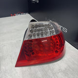 01-06 BMW E46 330 M3 CONVERTIBLE REAR LED TAIL LIGHT PASSENGER