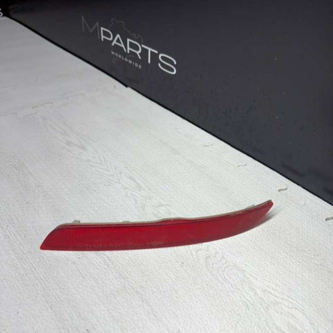 11-16 BMW F10 5-SERIES Rear Right Bumper Marker Light Reflector OEM 7842956