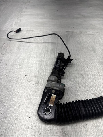 01-06 BMW E46 325 330 M3 Left Driver Lower SeatBelt Seat Belt Buckle Tensioner