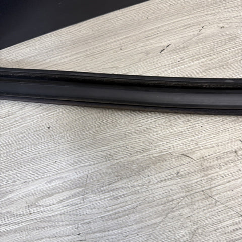 BMW E46 M3 01-06 Right Passenger Side Door Weather Strip Seal Black OEM *Notes*