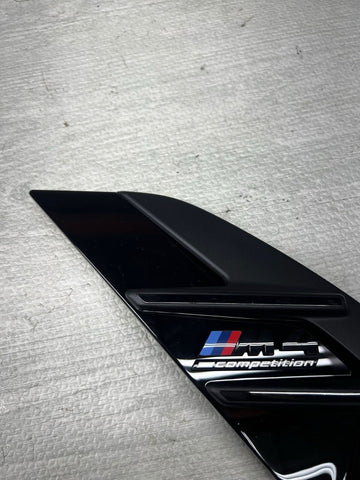 21-26 BMW G82 G83 M4 Competition Fender Grille Front Right Passenger OEM