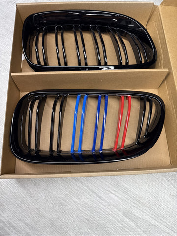 NEW BMW 08-13 E90 E92 E93 M3 Front Kidney Grilles Gloss Black Set Double Slotted