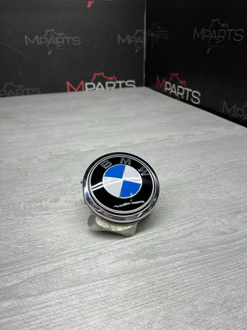 REAR TRUNK HANDLE RELEASE EMBLEM 7273659 LOGO BMW M6 650I B6 F06 (2013-2019) OEM