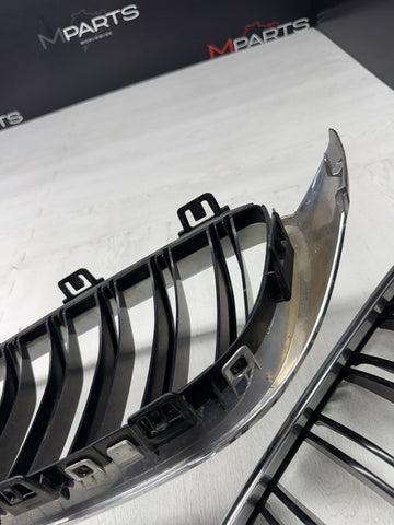 15-20 BMW F80 M3 F82 F83 Front Bumper Kidney Chrome Grilles Grills OEM M4 Badge