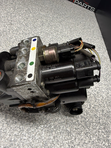 BMW E46 M3 OEM (2001-2003) SMG 2 PUMP ACTUATOR UNIT GRADE B