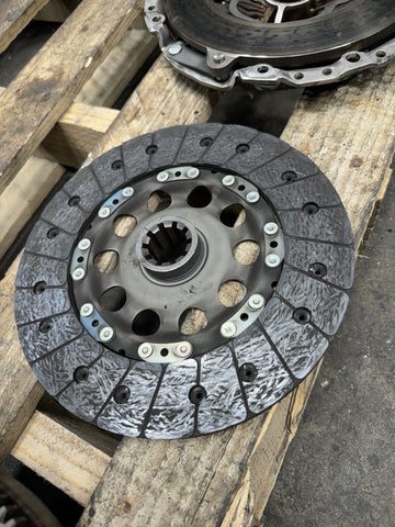 LUK CLUTCH KIT+ LUK DMF DUAL MASS FLYWHEEL 01-06 BMW E46 M3 8.8mm Thickness