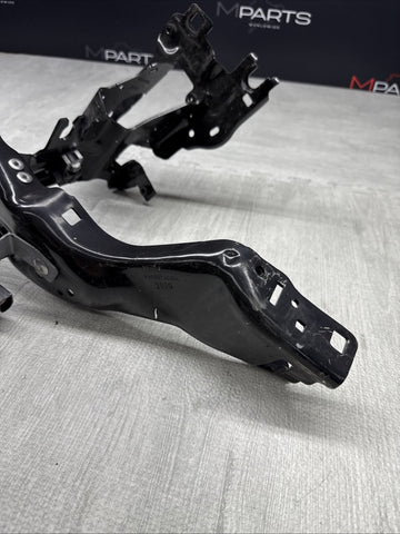 20-24 BMW 840 850 F91 F92 F93 G16 M8 RIGHT SUPPORT BRACKET + HORN + CRASH *BENT