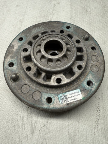 15-21 BMW F80 F82 F83 F87 M2 M3 M4 Front Shock Absorber Strut Top Mount