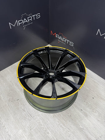 OEM / REFINISHED Lamborghini Urus S Rear Rim Wheel 23" 23x11.5 ET22 Black Yellow