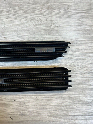 01-06 BMW E46 M3 Left Right Fender Vent Grilles Grills Trims Matte Black