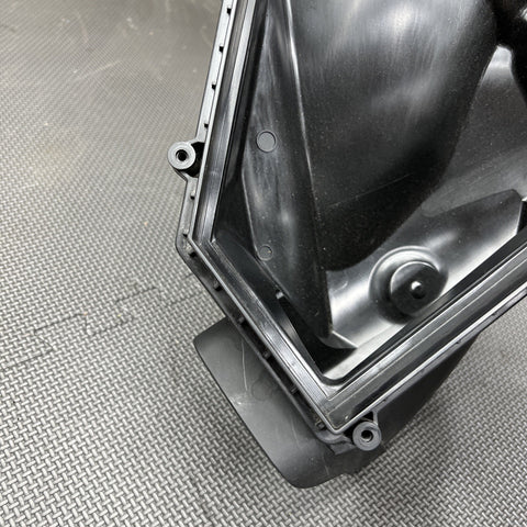 Original BMW 13718095805 Intake Lower Housing 21-26 G80 G82 G83 M3 M4