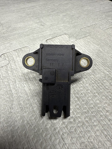 BMW 08-13 E90 E92 E93 M3 S65 MAP Sensor 7838385 13627838385 ORIGINAL