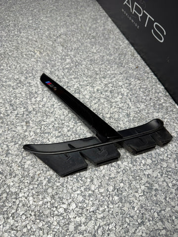 15-20 BMW F82 F83 M4 Right Passenger Side Fender Wing Trim Molding Black OEM