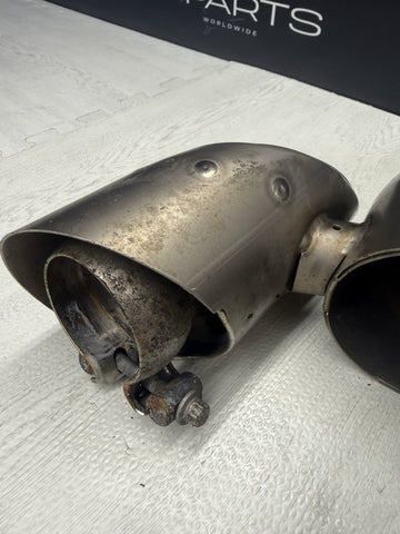 LAMBORGHINI URUS PERFORMANTE AKRAPOVIC TAIL PIPE TITANIUM LEFT DRIVER 4ML253697