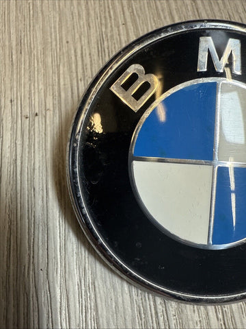 BMW E46 325 330 M3 Convertible Emblem Roundel Trunk Logo 7019946 51137019946