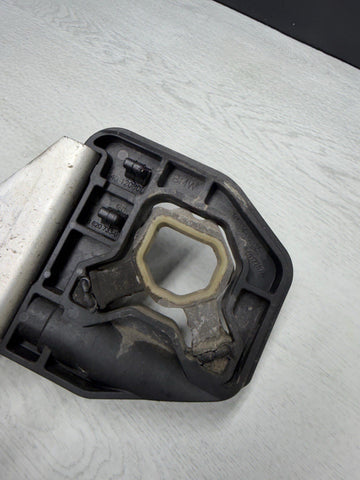 15-20 BMW M4 F82 BMW Front Radiator Support/Mount Bracket Right Side OEM 8620733