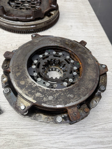 21-26 BMW G80 G82 G83 G87 M2 M3 M4 RWD MANUAL CLUTCH FLYWHEEL 8745916 *Rust
