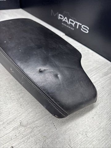 15-20 BMW F80 F82 F83 M3 M4 Center Console Armrest Arm Rest Top Black