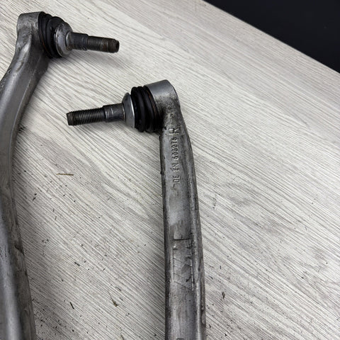15-20 BMW F80 F82 F83 M3 M4 Front Right Passenger Control Arms OEM 2284532