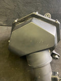 11-16 BMW F10 M5 F06 F12 F13 M6 Passenger Right Air Cleaner Box 13717843292
