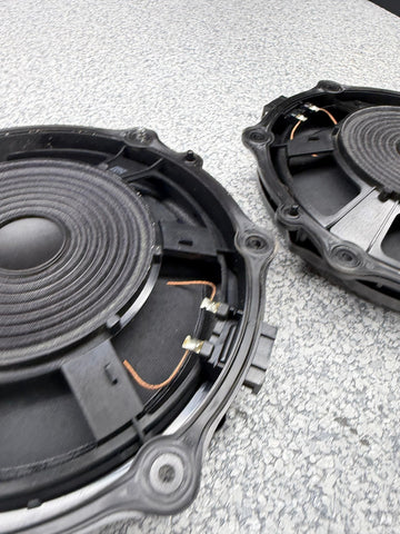 24-25 Porsche 911 991.2 BOSE Front Left & Right Audio Radio Door Speaker Set