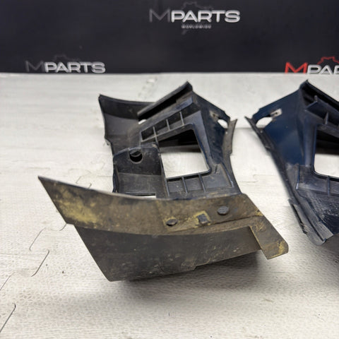 01-06 BMW E46 M3 FRONT BUMPER COVER GUARDS BRACKETS 2695247