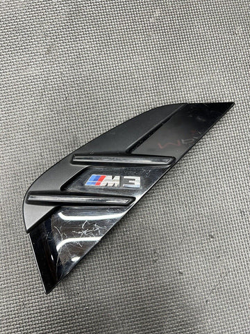 21-24 BMW G80 M3 Sedan Front Left Driver Fender Grille Cover Trim 177057 Oem