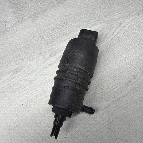 BMW E46 M3 2001-2006 Xenon Headlight Washer Pump