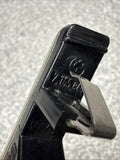 BMW 01-06 E46 M3 FRONT RIGHT FENDER SIDE MARKER INDICATOR 63137165846 7165846