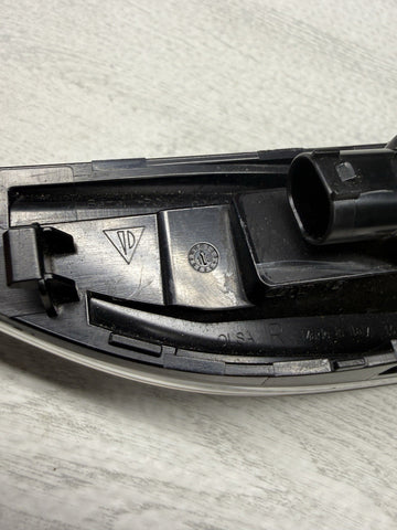 GENUINE PORSCHE 911 991 2014-2020 Right Front LED Repeater Light 991-631-256-91