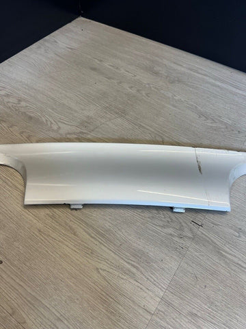 15-20 BMW F80 F82 F83 M3 M4 Rear Bumper Diffuser Trim 51128055977 Mineral White