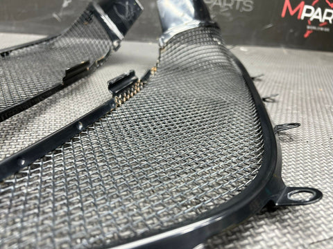 10-15 FERRARI 458 ITALIA SPIDER REAR BUMPER GRILLES GRILLS VENTS OEM 84093500