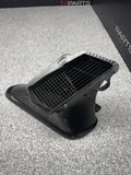 2020-2025 PORSCHE 718 GT4 RS GT4RS REAR LEFT QUARTER AIR DUCT 982815215 OEM