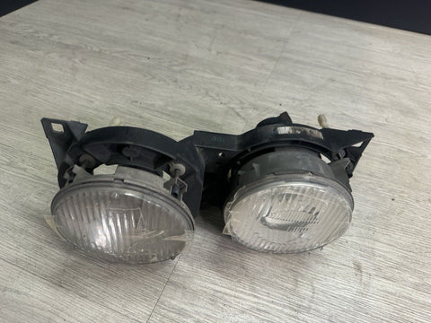 84-92 BMW E30 Hella Projector Headlights 318i 325 M3 OEM *Cracked Glass*