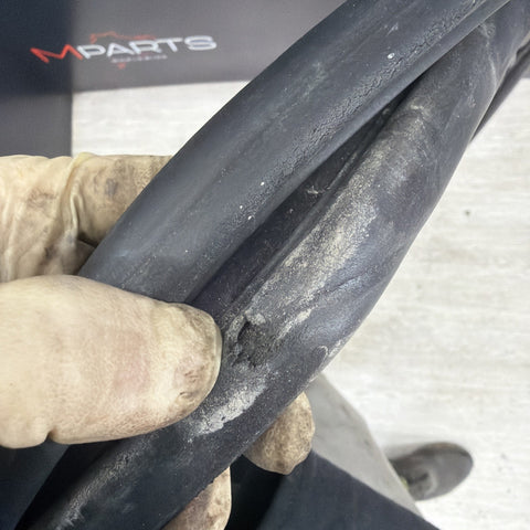 92-99 BMW E36 M3 323 325 328 Front Passenger Weather Strip Seal Coupe Black