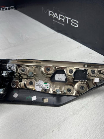 15-20 BMW F80 M3 F82 F83 M4 Carbon Fiber Interior Dash Vent Trim OEM *Broken