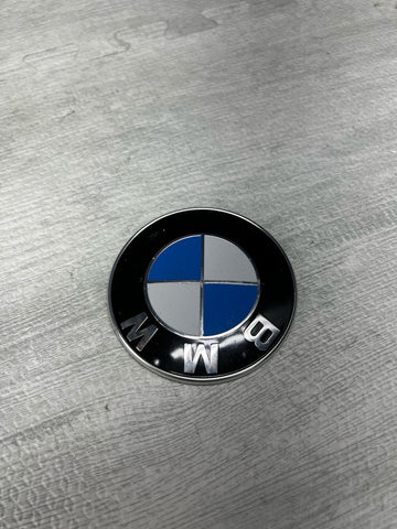 OEM BMW Hood Badge Logo Emblem F01 F06 F07 F10 F11 F15 F16 F25 F80 F82 7288752