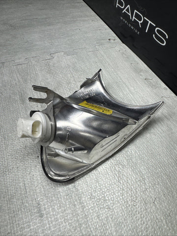 Genuine BMW E46 M3 Front Left White Turn Corner Light OEM Clear 63137165857