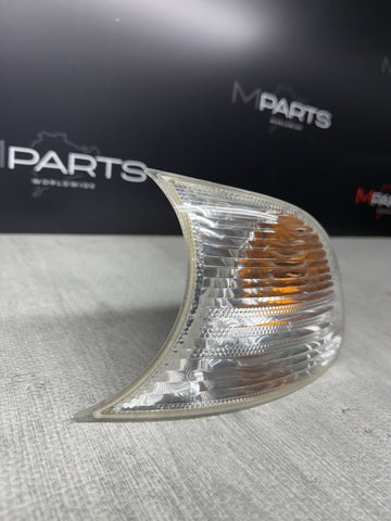 Genuine BMW E46 Cabrio Front Left White Turn Corner Light OEM 63137165857 Used