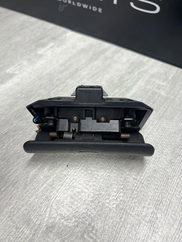 01-06 BMW E46 323Ci 325Ci 330Ci M3 Convertible Black Glove Box Lock Switch OEM
