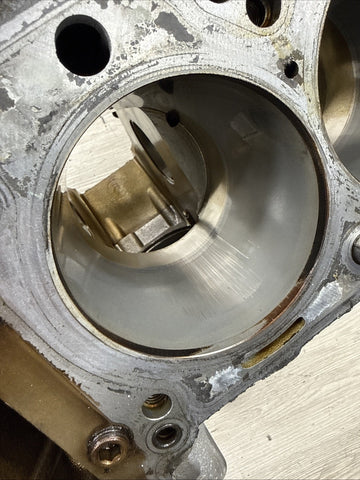 06-10 BMW E60 E63 E64 M5 M6 V10 S85 Engine Motor Bottom Bare Block