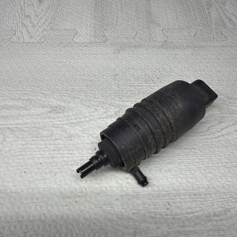 BMW E46 M3 2001-2006 Xenon Headlight Washer Pump