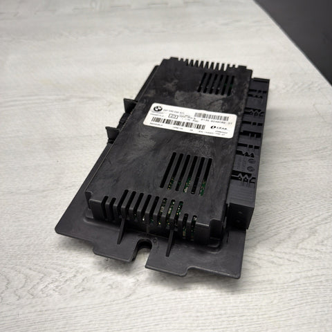 BMW 3 SERIES E87 E92 E93 FOOTWELL LIGHT CONTROL MODULE UNIT LFRM3R *Cracked*